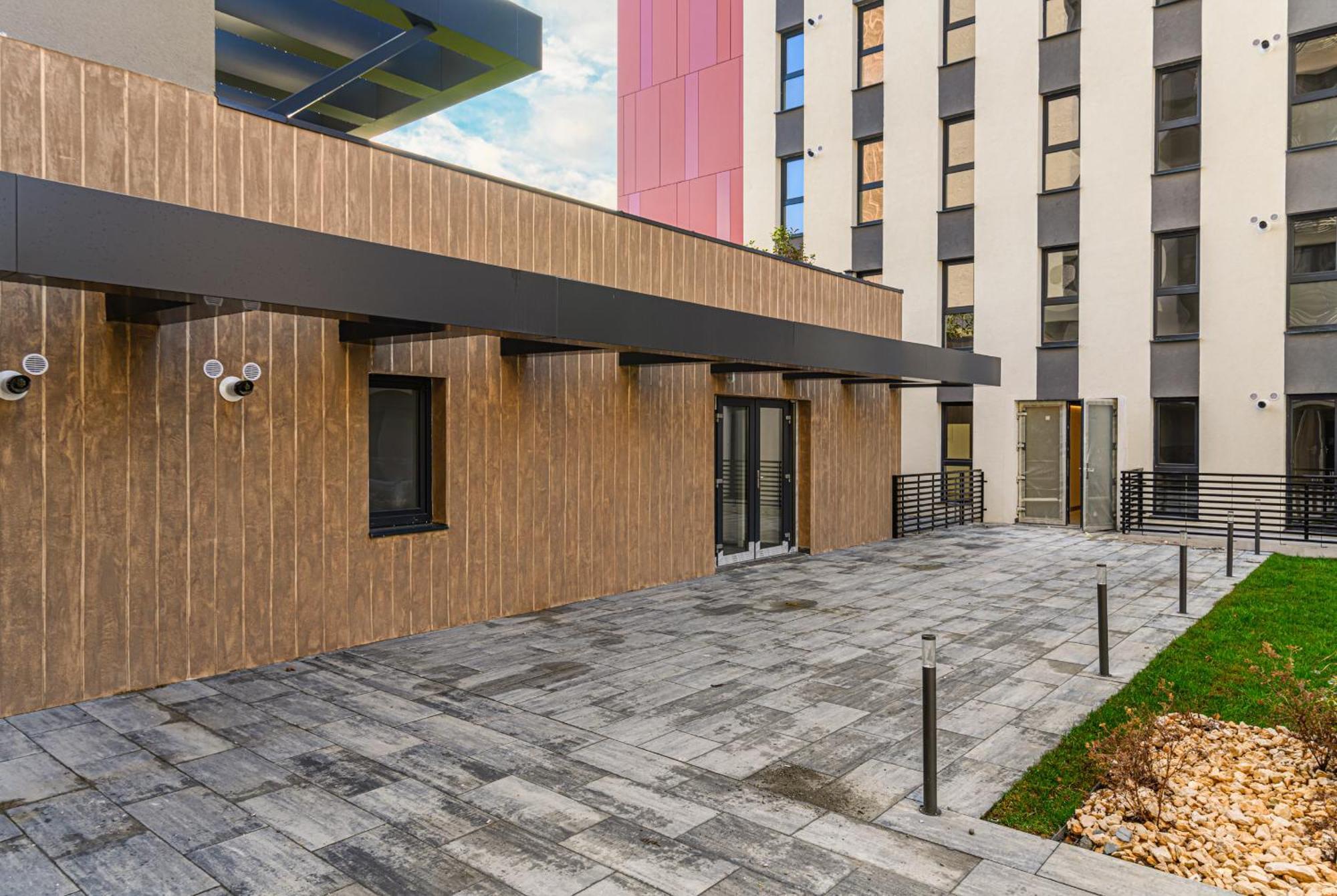Luxury Landing Apartments Complex Qualis Braşov Exteriör bild